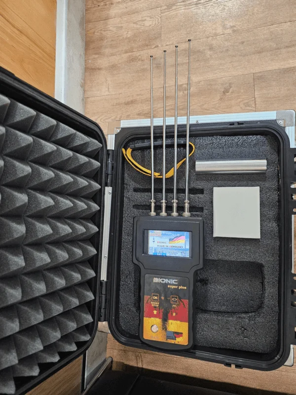 ردیاب بیونیک پرو پلاس